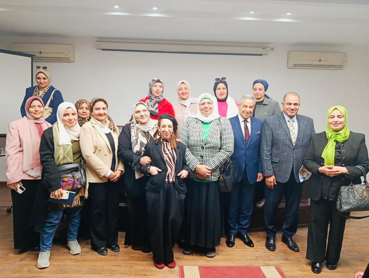 ملتقى بناء الوعي للطفل يوصي بتفعيل ثقافة الحوار ومكافحة العنف الرقمي